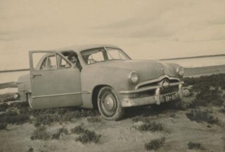 1950-Ford-single-spinner
